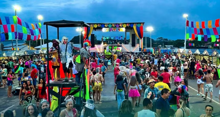 prefeitura-de-feijo-regulamenta-horarios-do-carnaval-em-2025