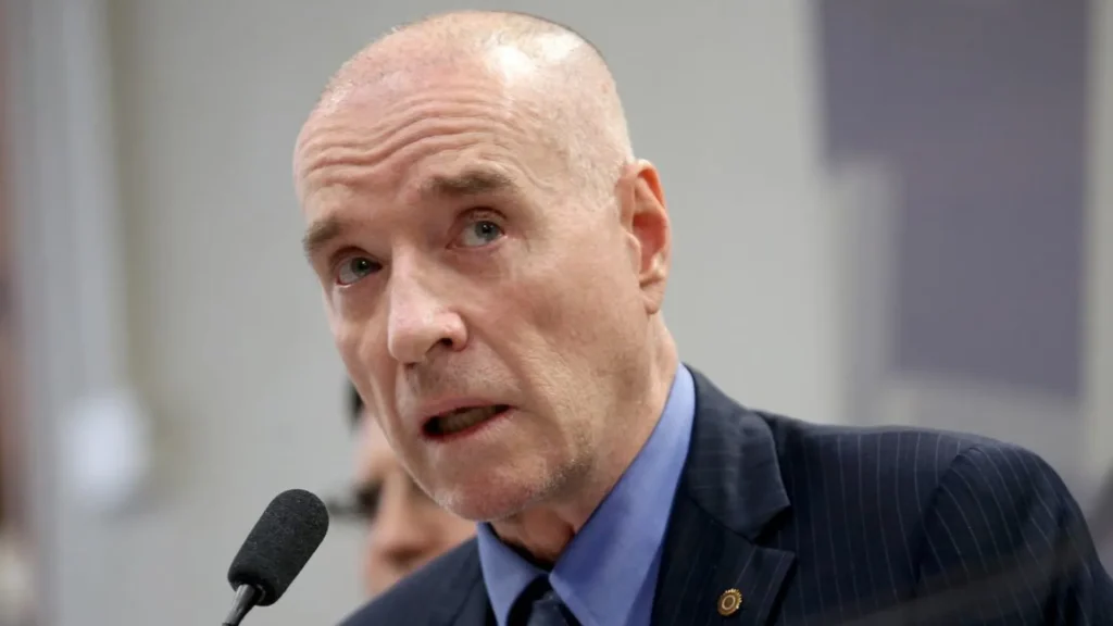 eike-batista-admite-que-tentou-comprar-sbt-de-silvio-santos