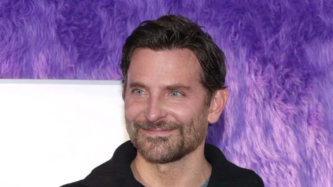 bradley-cooper-chama-atencao-com-visual-em-nova-serie