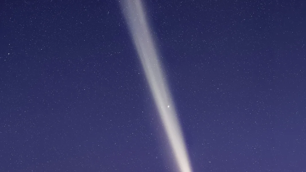 nasa-compartilha-fotografia-incrivel-do-cometa-c/2023-a3