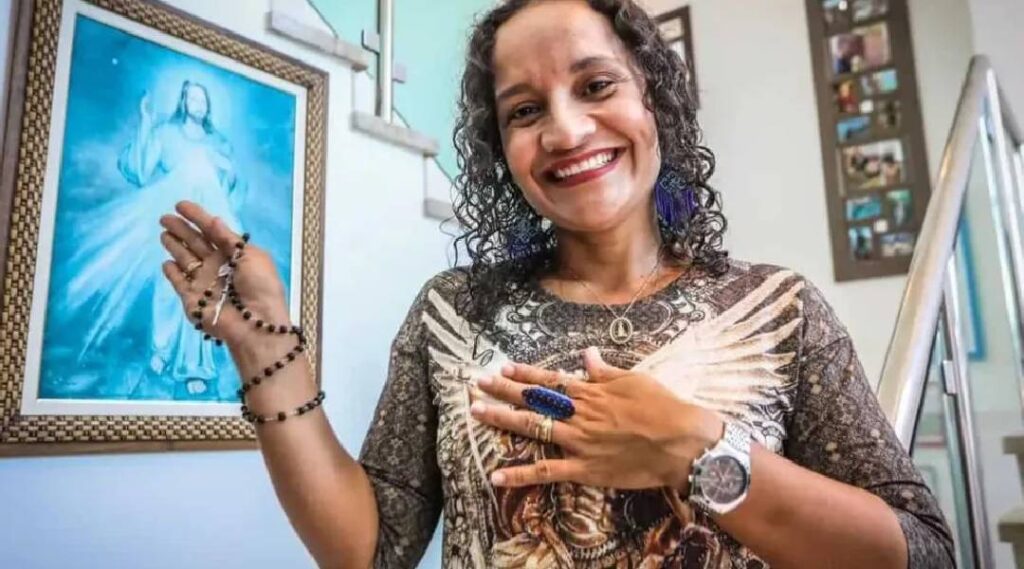 ex-prefeita-de-tarauaca-e-nomeada-na-secretaria-da-mulher-com-salario-de-mais-de-r$-9-mil