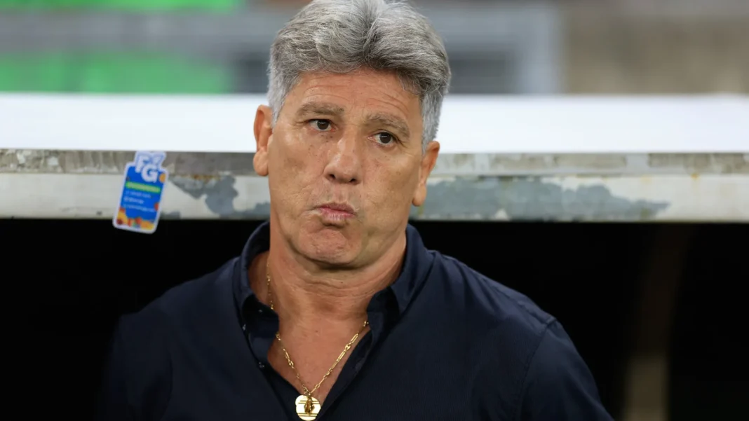 renato-gaucho-detona-gramado-sintetico-e-diz-que-e-‘ruim-para-todo-mundo’