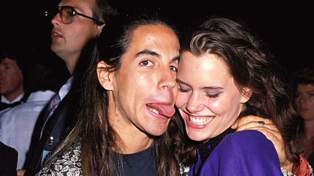 atriz-diz-que-musico-do-red-hot-chili-peppers-a-engravidou-e-pagou-aborto