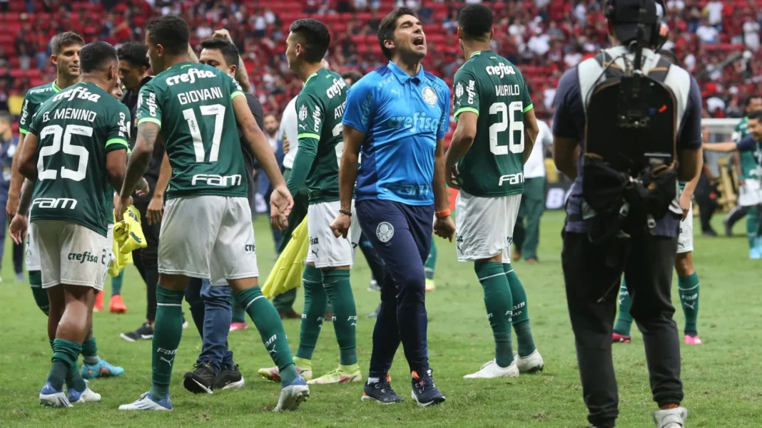 palmeiras-pode-ter-mudanca-no-meio-campo-apos-corneta-de-abel-e-data-fifa