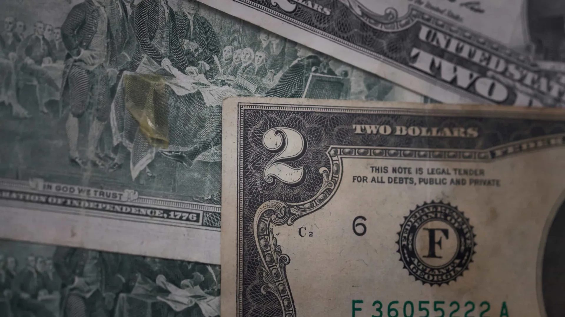 dolar-no-fim-de-2025-passa-de-r$-5,99-para-r$-5,98,-aponta-focus