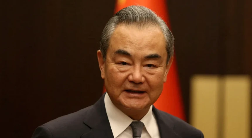 mne-chines-diz-que-ceder-fara-com-que-washington-“queira-tirar-mais-partido” mne-chines-diz-que-ceder-fara-com-que-washington-“queira-tirar-mais-partido”