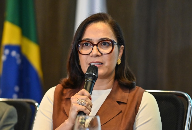 mailza-diz-que-nao-considera-nicolau-concorrente-na-disputa-ao-governo:-‘o-tempo-dira’