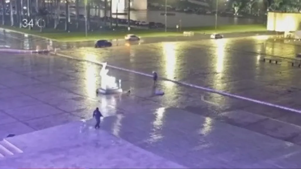 PF conclui que homem que se explodiu no STF agiu sozinho durante atentado – Cidade AC News pf-conclui-que-homem-que-se-explodiu-no-stf-agiu-sozinho-durante-atentado