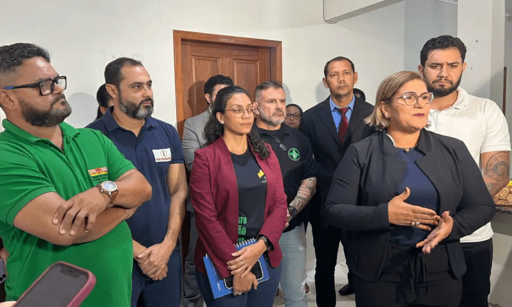 sindicatos-suspendem-greve-geral-da-saude-e-aguardam-envio-de-plano-ate-dia-15