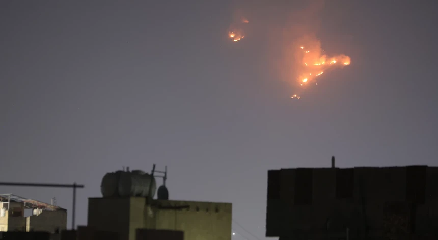 reino-unido-diz-ter-atingido-unidade-de-producao-de-drones-dos-huthis-no-iemen
