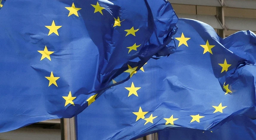 um-quinto-da-populacao-da-ue-estava-em-2024-em-risco-de-pobreza-ou-exclusao-social