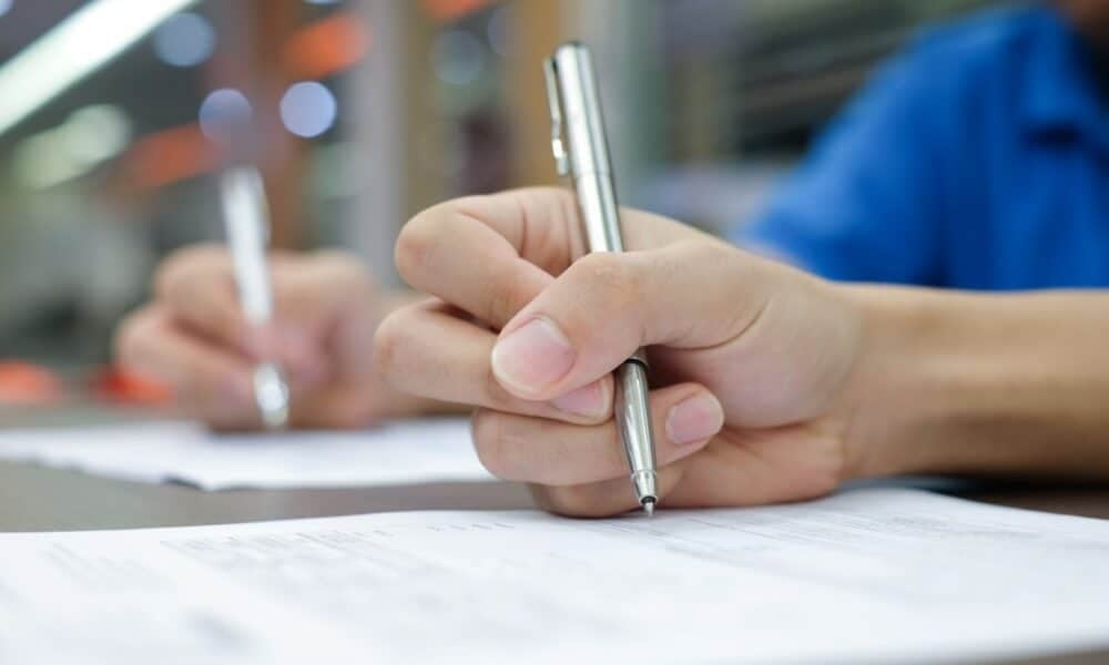 governo-confirma-cnu-2025-com-3.352-vagas-e-novo-formato-de-provas