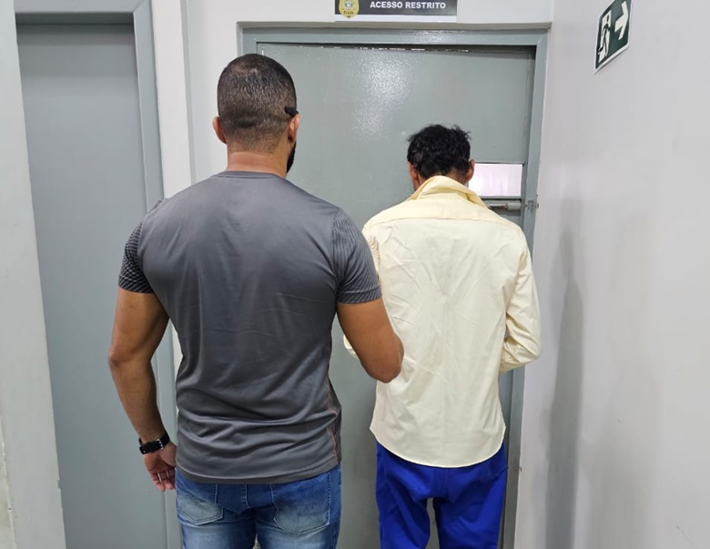 policia-prende-condenado-por-estupro-e-favorecimento-a-prostituicao-de-adolescente-em-rio-branco