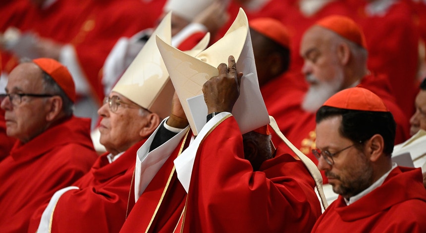 falta-uma-semana-para-o-inicio-do-conclave.-as-expetativas-dos-cardeais-portugueses falta-uma-semana-para-o-inicio-do-conclave.-as-expetativas-dos-cardeais-portugueses