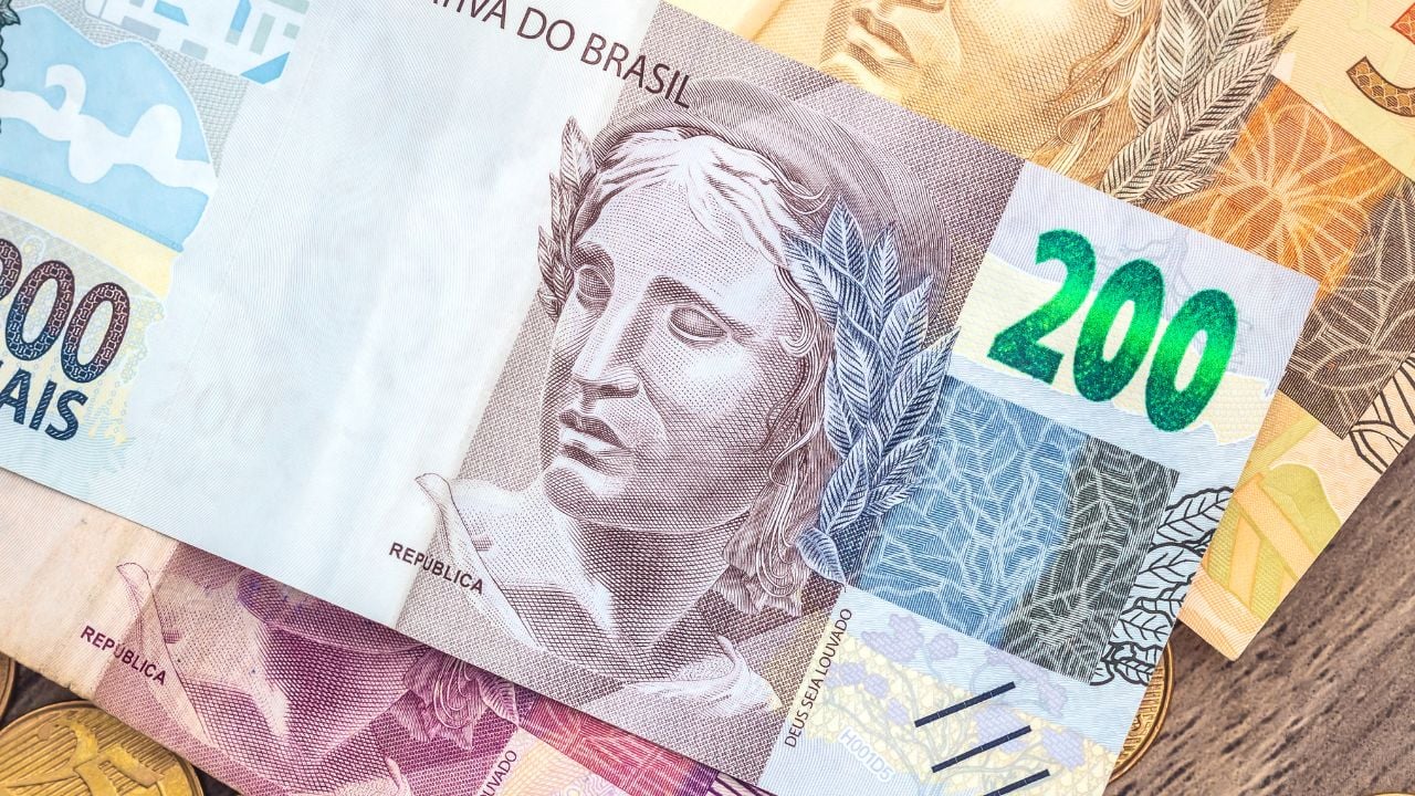 dinheiro real