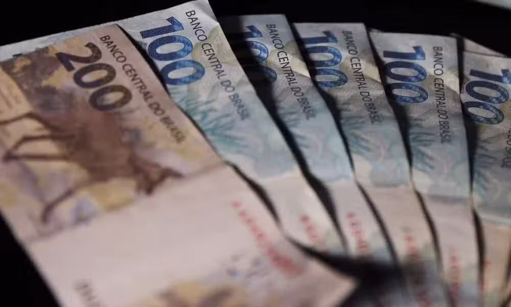 Entenda o que muda com o novo salário mínimo, a partir de 1º de maio