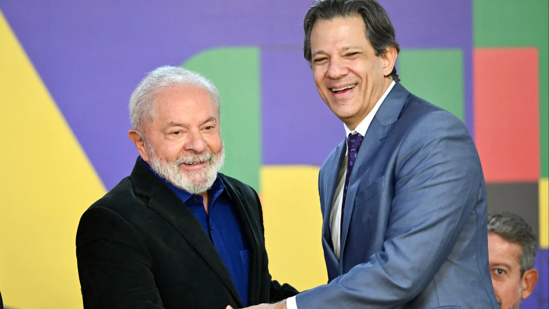 pib-fecha-2024-com-alta-de-3,4%-no-brasil