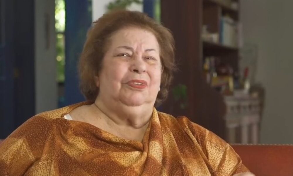 velorio-de-nana-caymmi-reune-familiares-no-rio:-sepultamento-sera-as-14h-em-botafogo