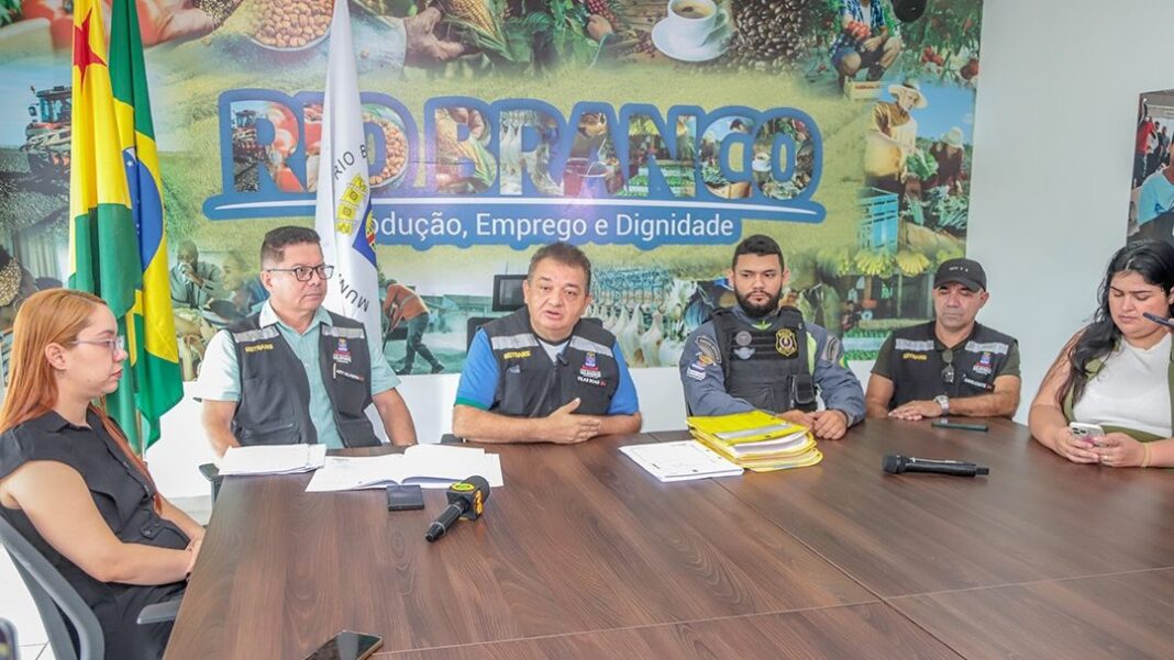 rbtrans-esclarece-sobre-fake-news-e-decisoes-administrativas-em-coletiva-de-imprensa