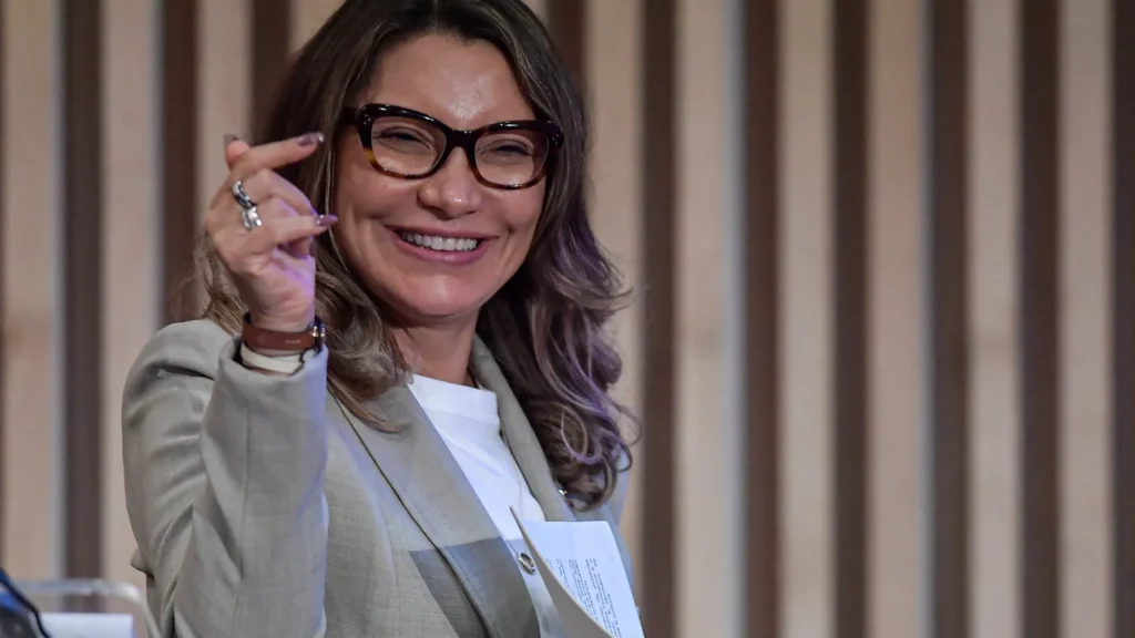 agenda-de-janja-na-russia-inclui-bolshoi-e-‘o-lago-dos-cisnes’,-diz-assessoria