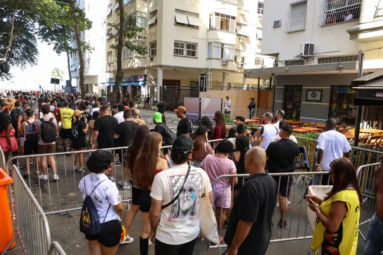 policia-diz-ter-impedido-ataque-com-explosivos-no-show-de-lady-gaga