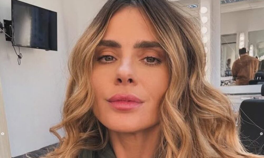 carolina-dieckmann-revela-reacao-alergica-apos-voo-e-preocupa-fas-com-gravacoes
