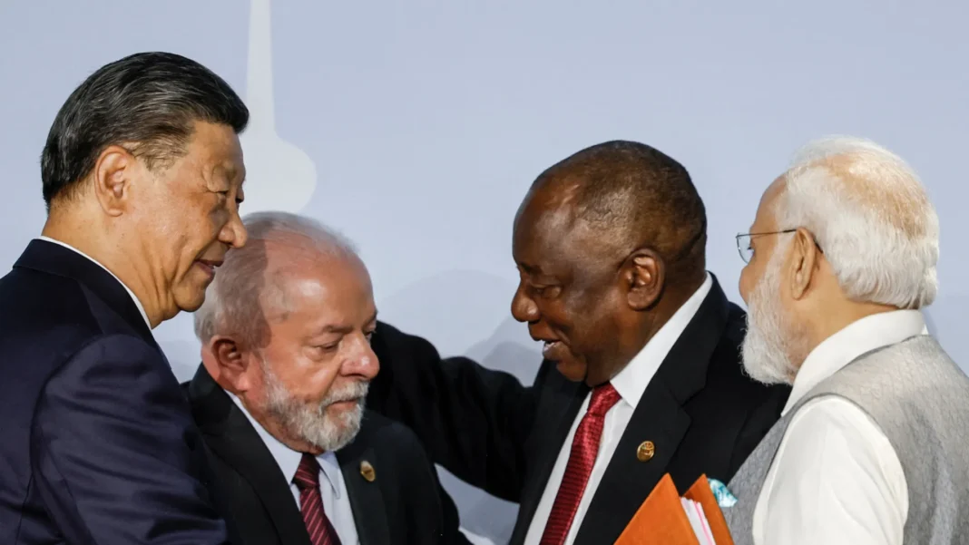 reuniao-do-brics-em-julho-sera-no-rio-de-janeiro,-anunciam-paes-e-mauro-vieira