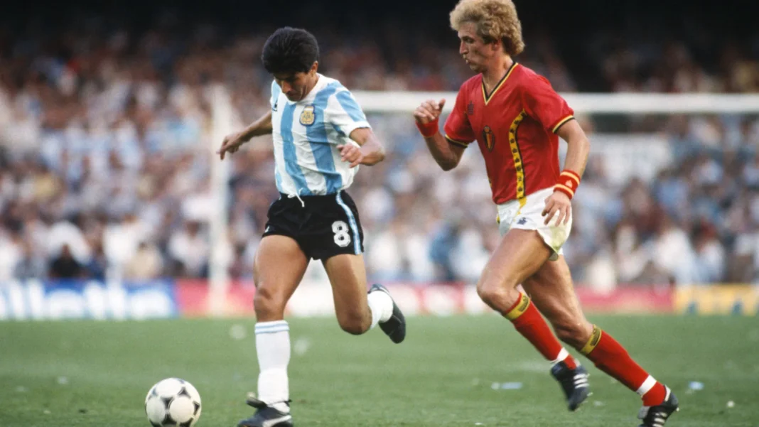 morre-luis-galvan,-ex-zagueiro-campeao-do-mundo-com-a-argentina