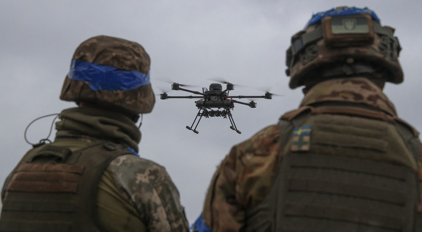 moscovo-entre-os-alvos.-defesas-russas-abatem-mais-de-100-drones-em-11-regioes moscovo-entre-os-alvos.-defesas-russas-abatem-mais-de-100-drones-em-11-regioes