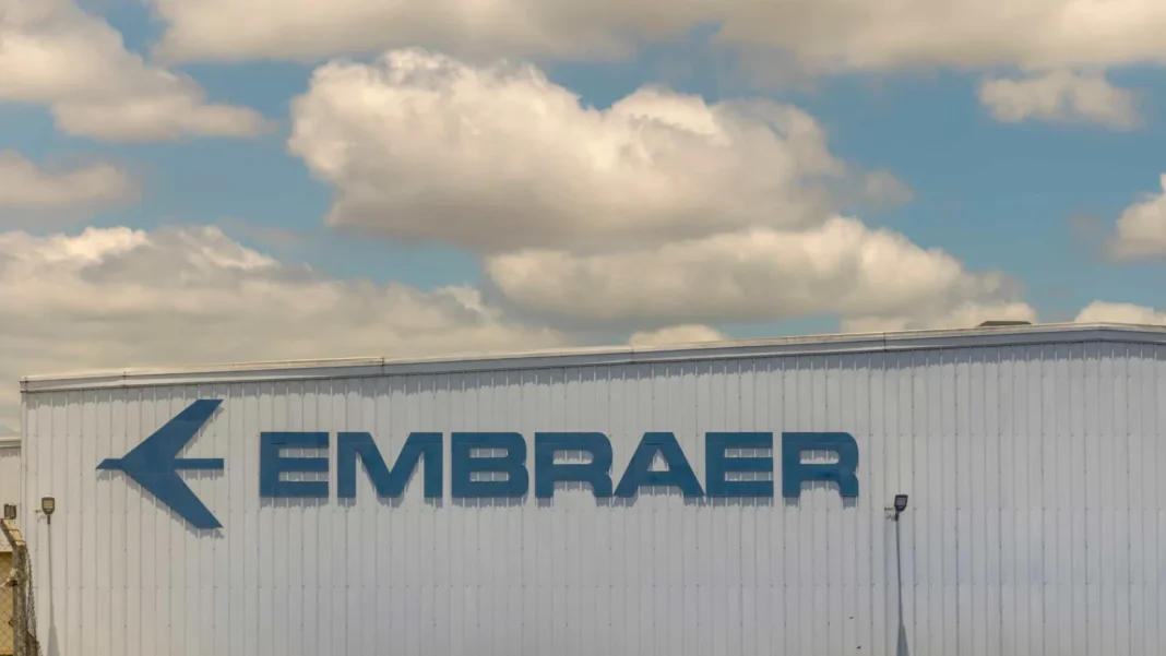 embraer-amplia-prejuizo-liquido-ajustado-para-r$-428,5-milhoes-no-1o-trimestre