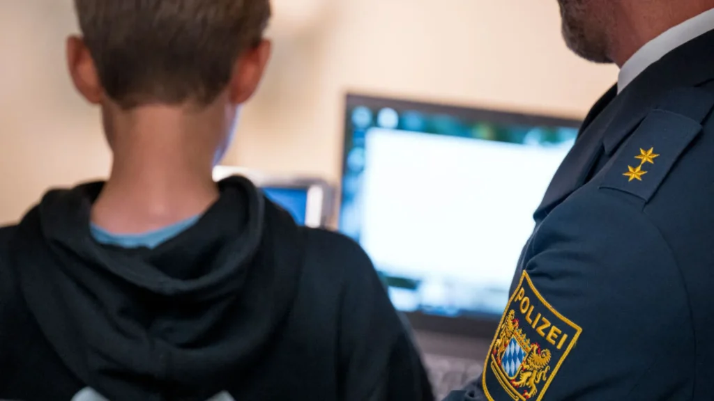 europol-alerta-para-o-crescimento-de-seitas-online-dedicadas-ao-abuso-de-criancas