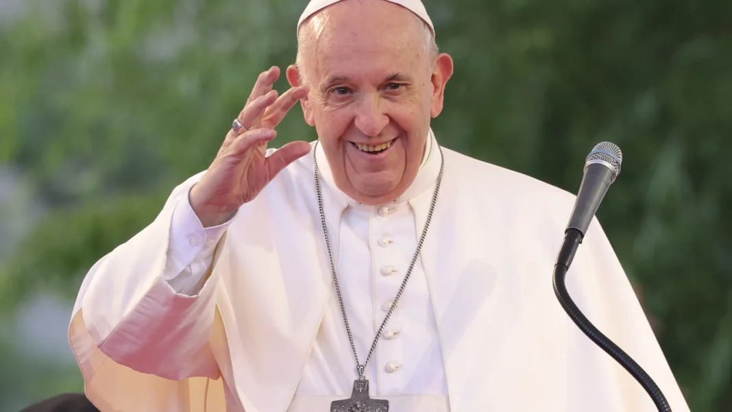 vaticano-tem-relacao-de-oito-decadas-com-o-futebol,-estreitada-por-francisco