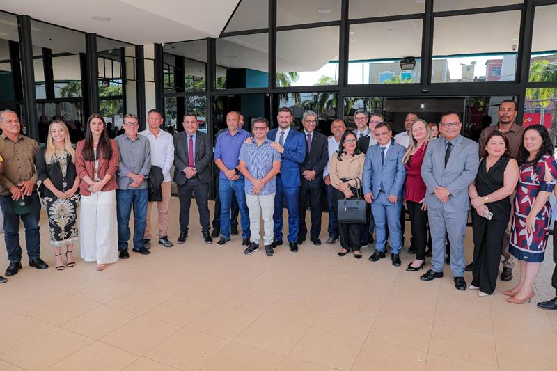 aleac-entrega-para-vereadores-do-interior-o-centro-de-apoio-as-camaras-legislativas-do-acre