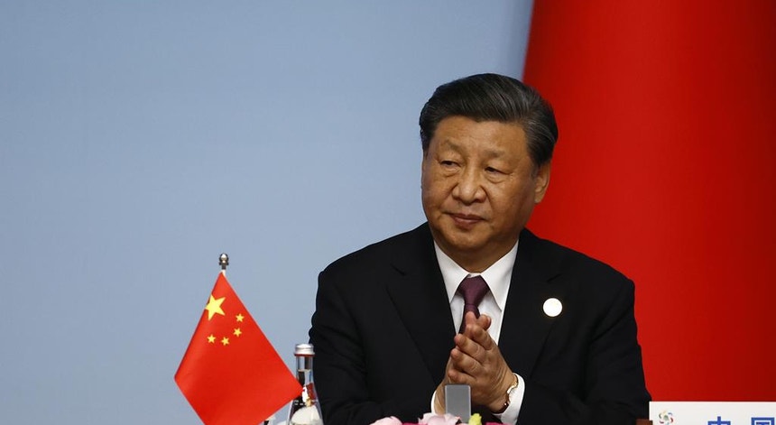 xi-felicita-merz-por-eleicao-e-pede-reforco-da-globalizacao xi-felicita-merz-por-eleicao-e-pede-reforco-da-globalizacao