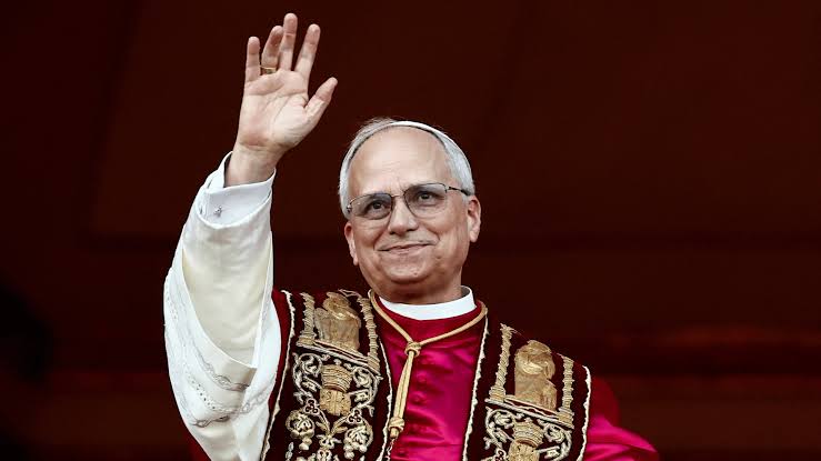 leao-xiv-e-eleito-novo-papa-e-fala-em-pontes,-inclusao-e-amor-incondicional-da-igreja