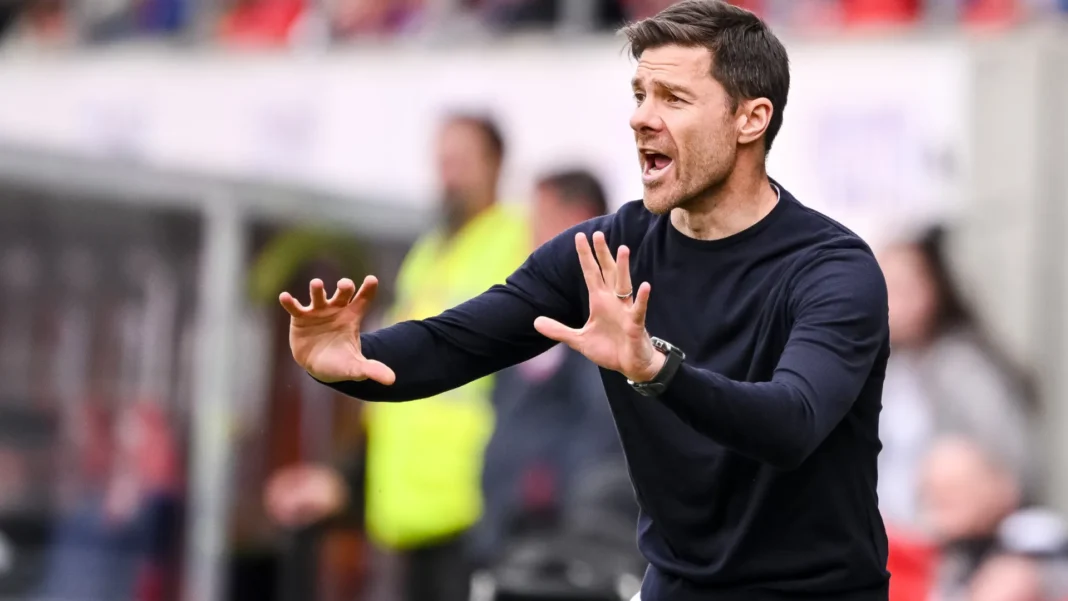 real-madrid-acerta-com-xabi-alonso-para-substituir-ancelotti,-diz-jornal