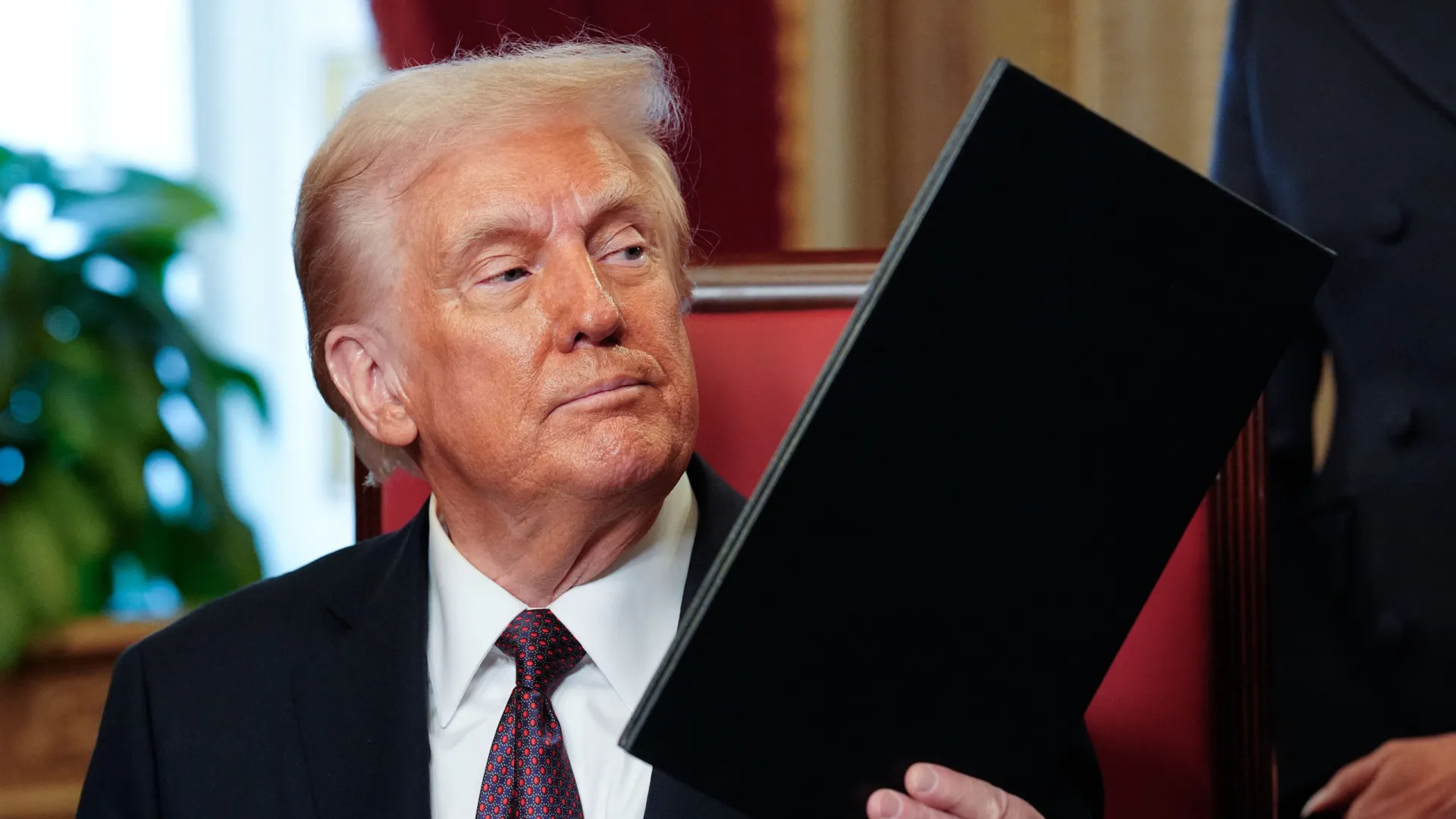 trump-aumenta-para-25%-tarifas-sobre-importacao-de-aco-e-aluminio-de-todos-os-paises