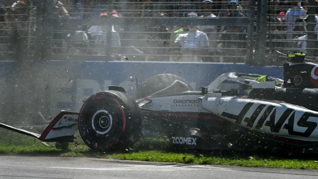 veja-as-imagens-do-primeiro-acidente-de-2025-na-formula-1