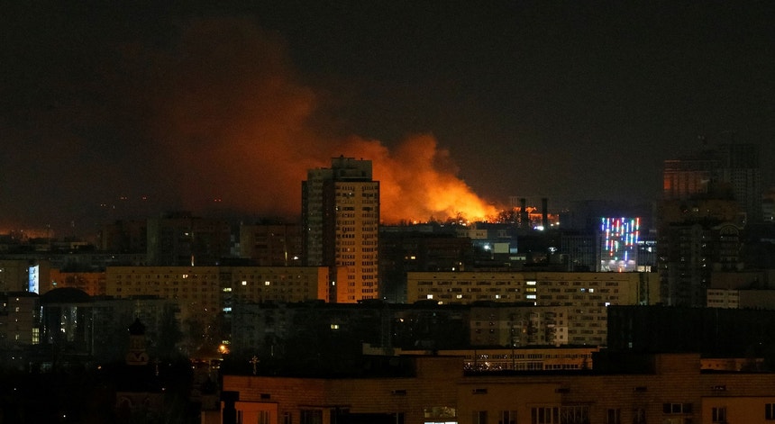kiev-acusa-russia-de-ataques-com-mais-de-100-`drones`-durante-a-noite kiev-acusa-russia-de-ataques-com-mais-de-100-`drones`-durante-a-noite