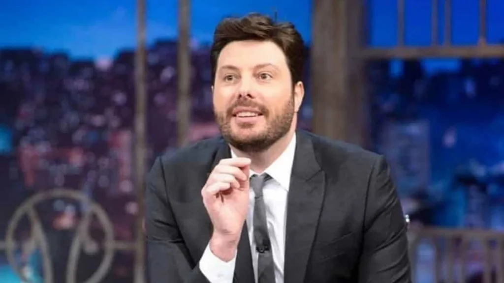 danilo-gentili-explica-motivo-de-ninguem-do-sbt-ter-ido-ao-velorio-de-madruguinha