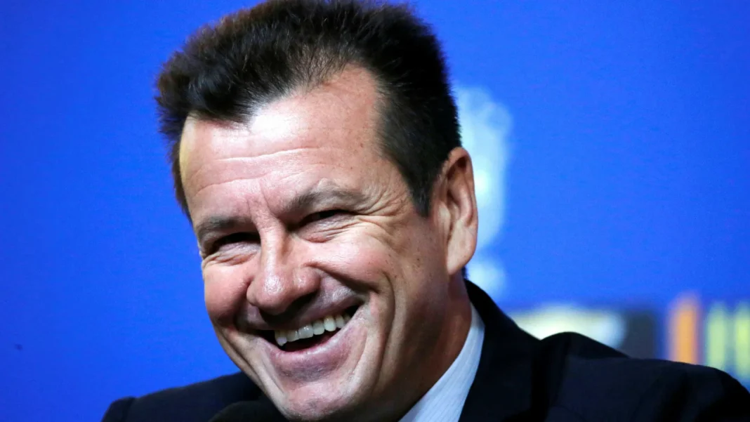 ‘sozinho-nao-resolve’,-diz-dunga-sobre-a-contratacao-de-ancelotti-pela-cbf