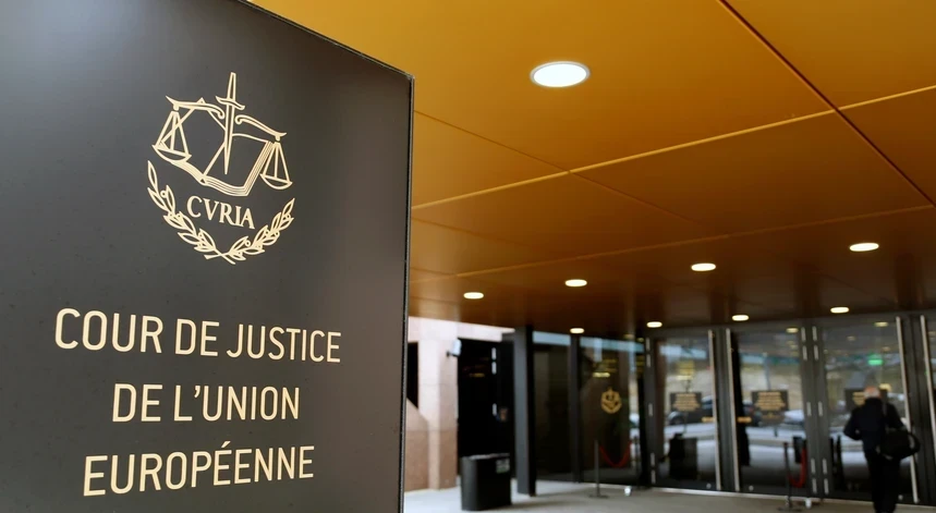 tribunal-da-ue-contraria-bruxelas-em-recusa-a-mensagens-de-von-der-leyen-e-dono-da-pfizer tribunal-da-ue-contraria-bruxelas-em-recusa-a-mensagens-de-von-der-leyen-e-dono-da-pfizer