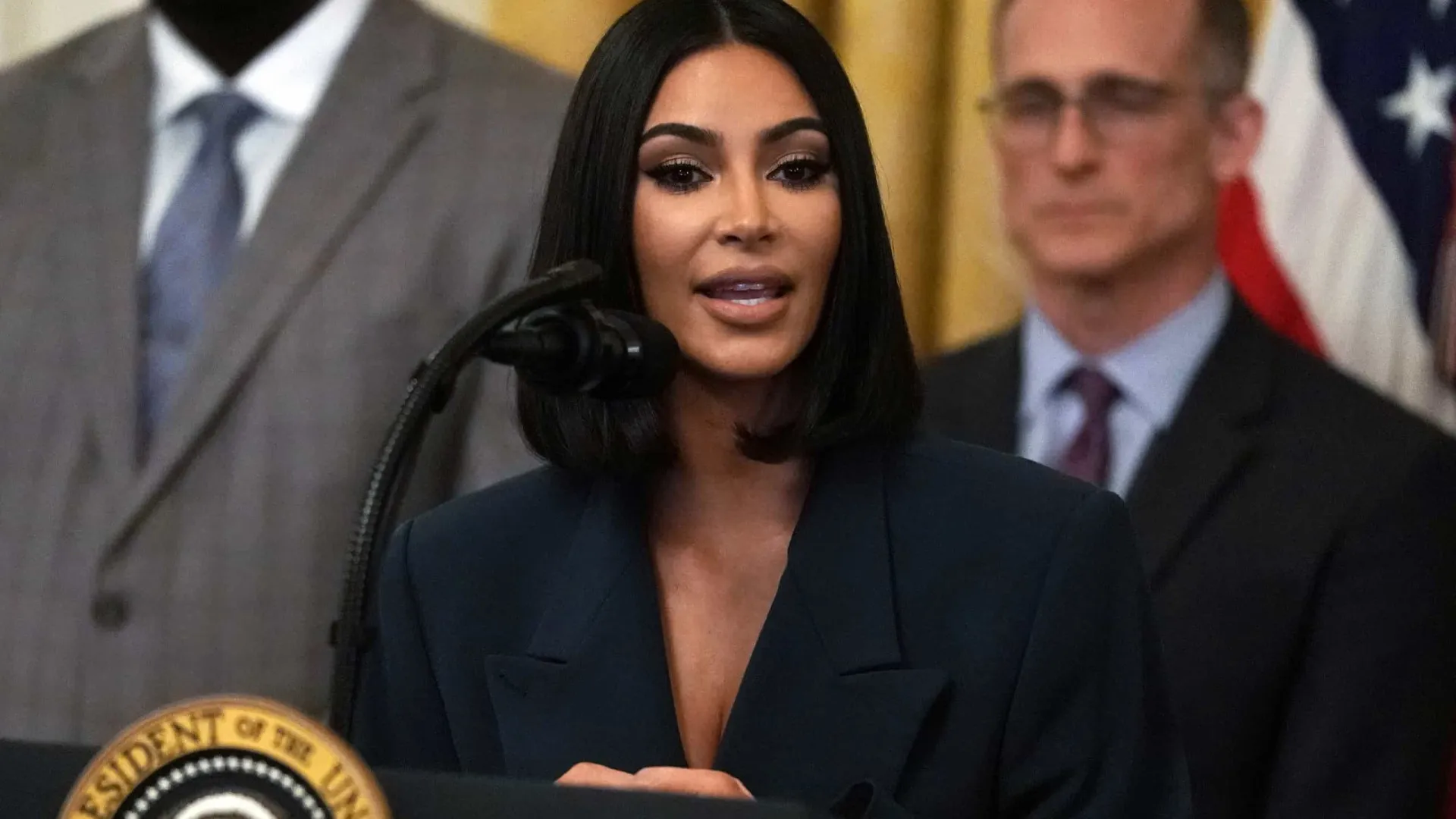 kim-kardashian-diz-ter-pensado-que-seria-estuprada-e-morreria-em-assalto