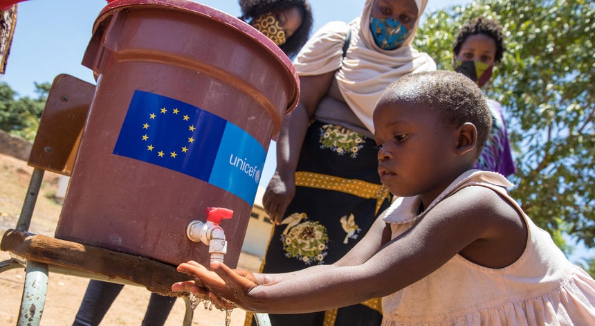 unicef-alerta-para-“emergencia-infantil”-em-mocambique-com-corte-de-apoios unicef-alerta-para-“emergencia-infantil”-em-mocambique-com-corte-de-apoios