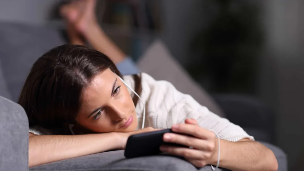 aplicativos-populares-podem-estar-drenando-sua-bateria-sem-voce-perceber