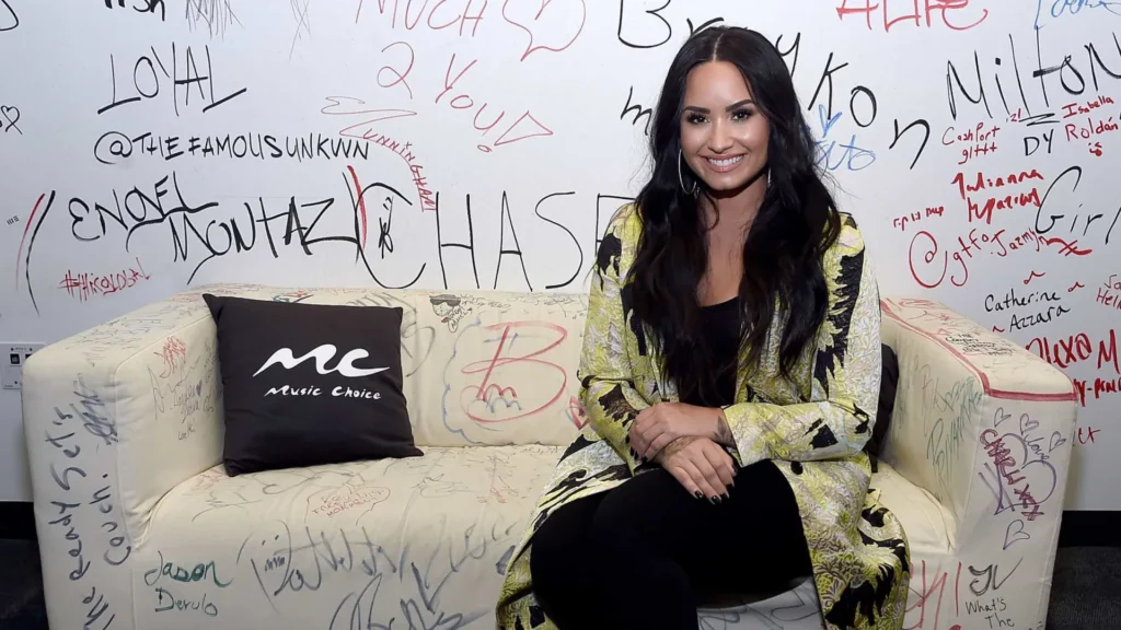 demi-lovato-vai-se-casar-com-cantor-jordan-lutes-no-proximo-fim-de-semana,-diz-site