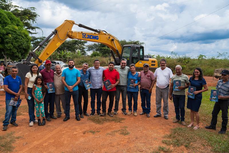 capixaba-recebe-nova-maquina-adquirida-com-emenda-destinada-pelo-senador-alan-rick