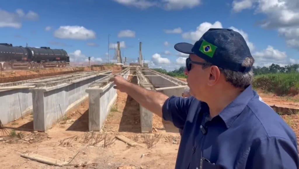 dnit-retoma-ampliacao-da-ponte-sobre-o-rio-tarauaca-apos-substituicao-de-viga-com-falha