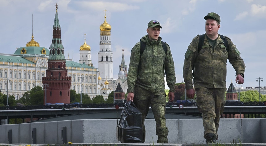 kremlin-diz-que-encontro-entre-putin-e-zelensky-e-possivel-desde-que-haja-“acordo-previo” kremlin-diz-que-encontro-entre-putin-e-zelensky-e-possivel-desde-que-haja-“acordo-previo”