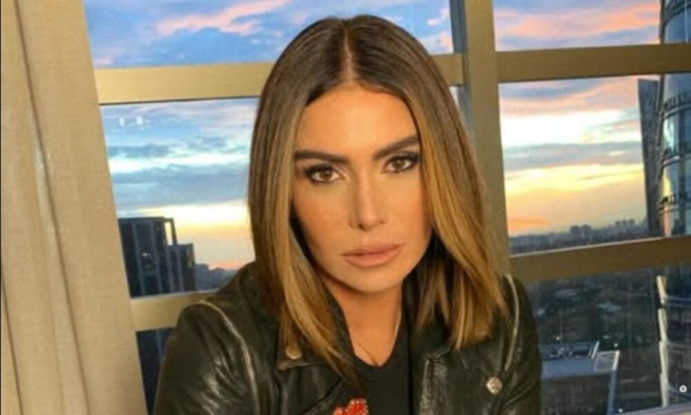 mulher-surpreende-em-palestra-de-giovanna-antonelli-com-interpretacao-de-“loba”-no-maranhao